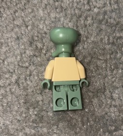LEGO SpongeBob Squarepants Squidward Minifigure