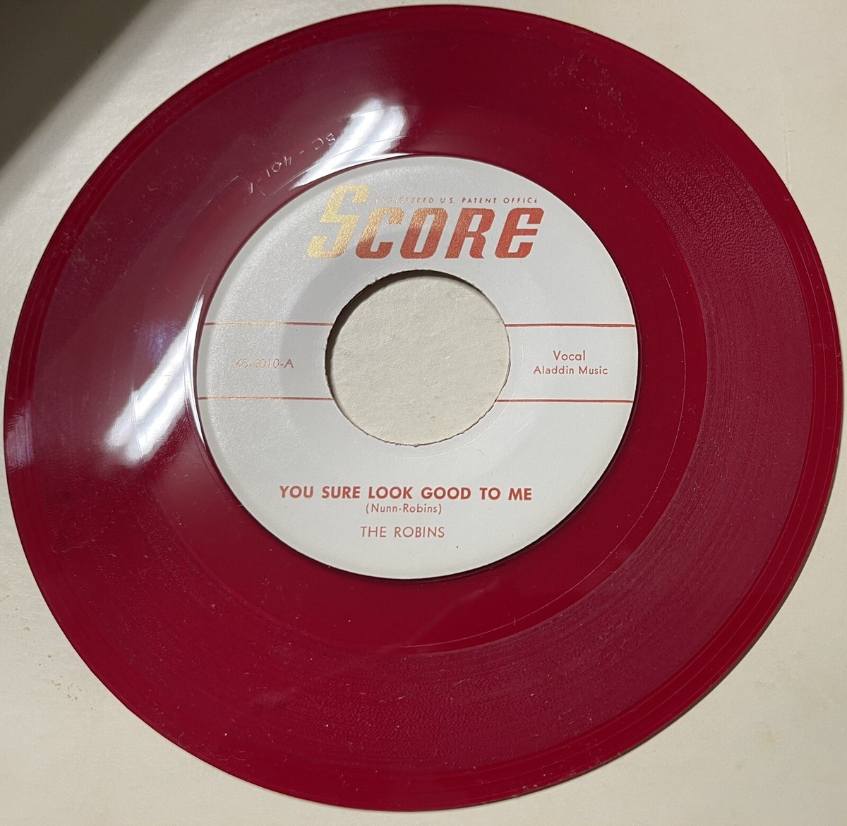 Robins 45 You Sure Look Good To me / Around About Midnight