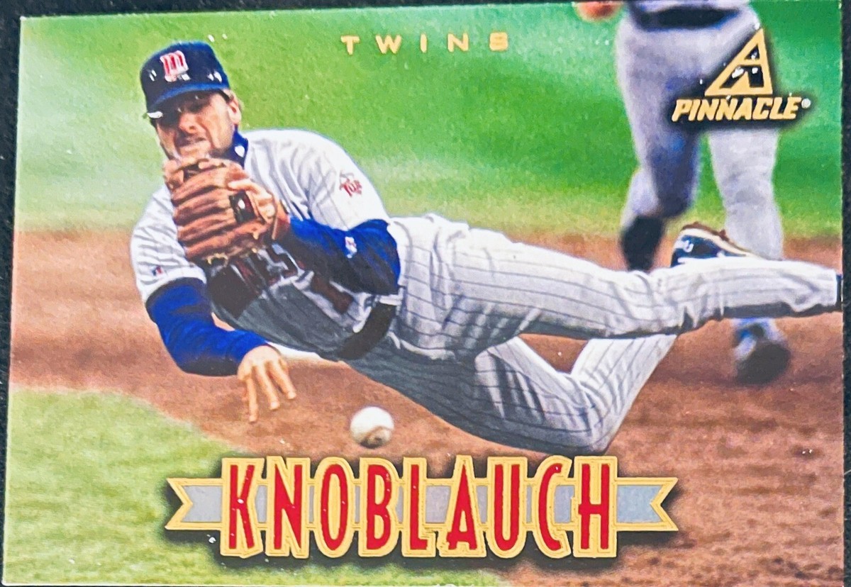 ふたり/Good Luck! 1997 PINNACLE #108 CHUCK KNOBLAUCH TWINS M/NM. RED FOIL GOLD