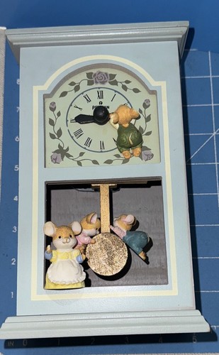 Pelman Moveable Mice Wooden Music Box “Memory” *Read* Missing Top Mouse Working - Picture 3 of 11
