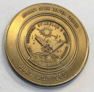 Kennedy Space Center Shuttle Challenger Skylab 2 Coin Medal NASA