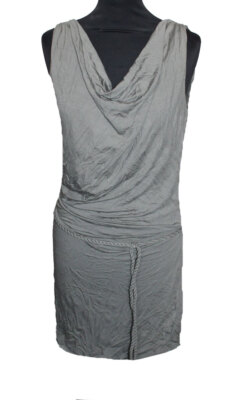 KLEID DAMENKLEID WASSERFALLKRAGEN OHN FIGURBETONT LOUNGE LIFER DANIA Gr. S