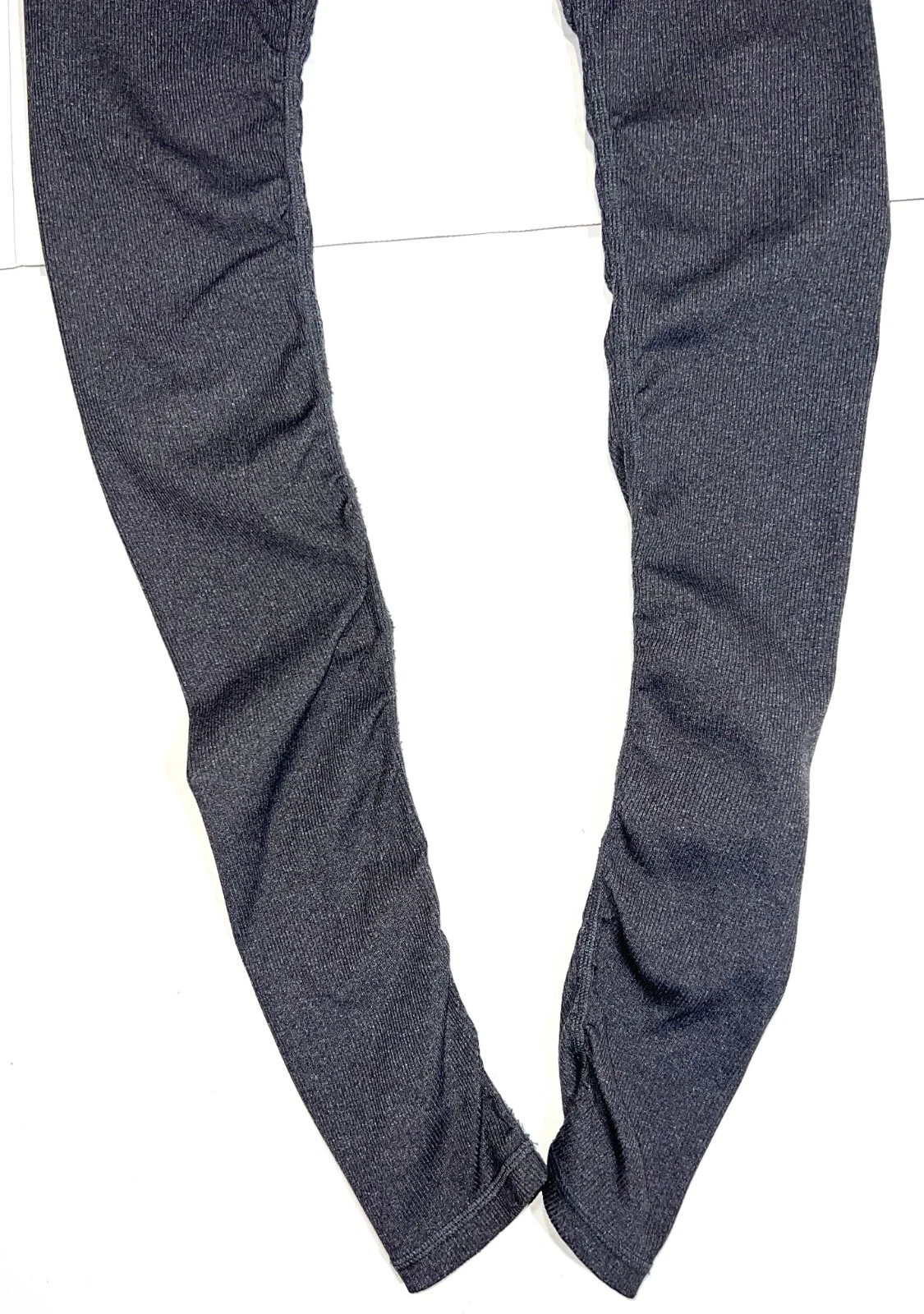 alo-yoga goddess ribbed mid rise athletic workout leggings