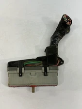 1993 Ford E-150 Econoline V8 5.0L 4x2 ECM ECU Wiring Harness Plug Connector OEM.