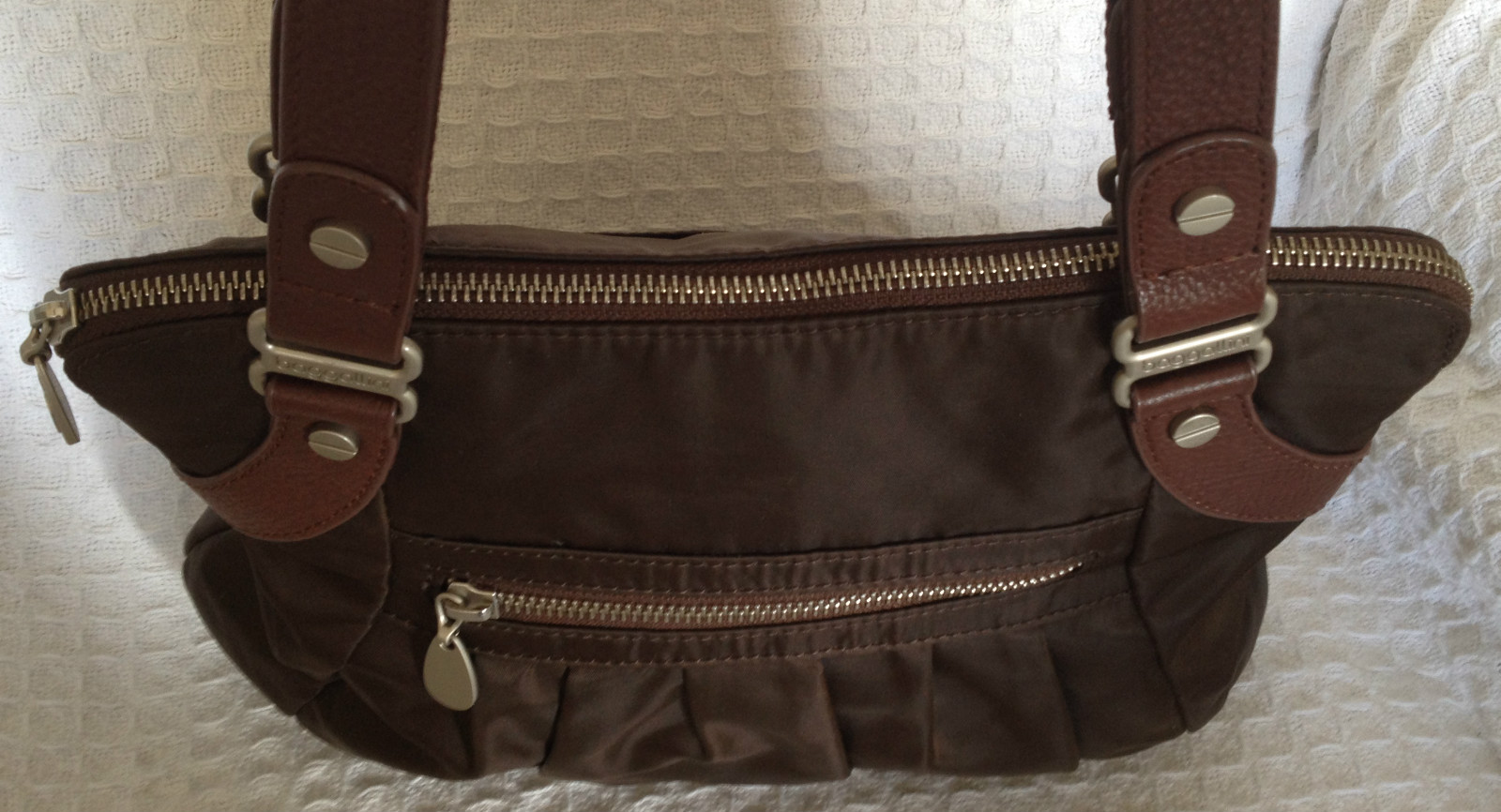 BAGGALLINI Brown Nylon & Leather AUDREY Pleated Tote Bag PurseNear