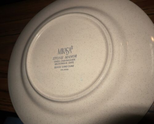Mikasa Stone Manor Sand Dune Salad Plates ~ 8 1/2” ~ NEW - Picture 4 of 4