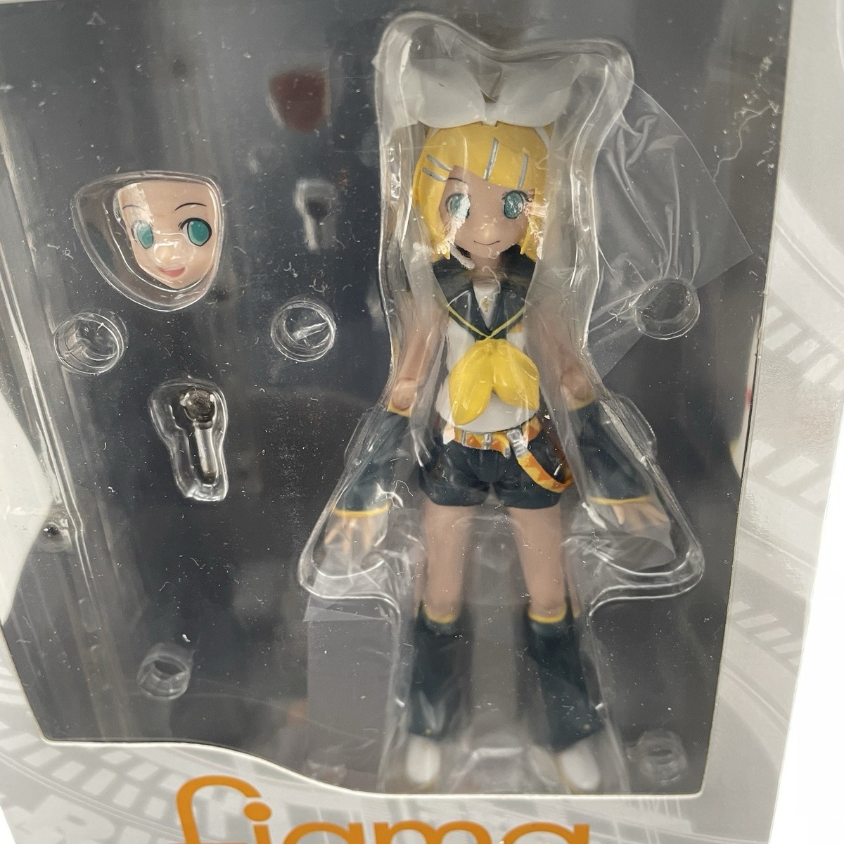 figma Vocaloid Kagamine Rin Figure #019 Max Factory Japan Import