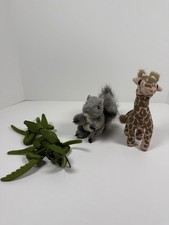 Folkmanis Finger Puppet Set Giraffe, Squirrel, And Praying Mantis