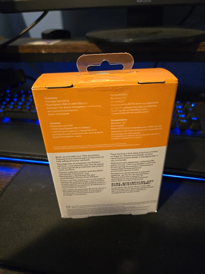 NEW WD - My Passport 6TB External USB 3.0 Portable Hard Drive - Black NEW - Image 2 of 3