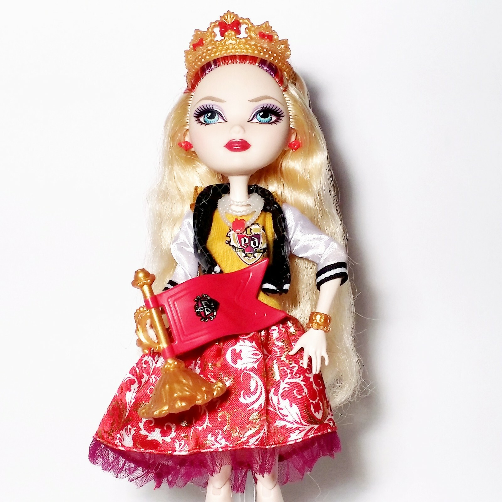 Ever After High School Spirit Apple White 