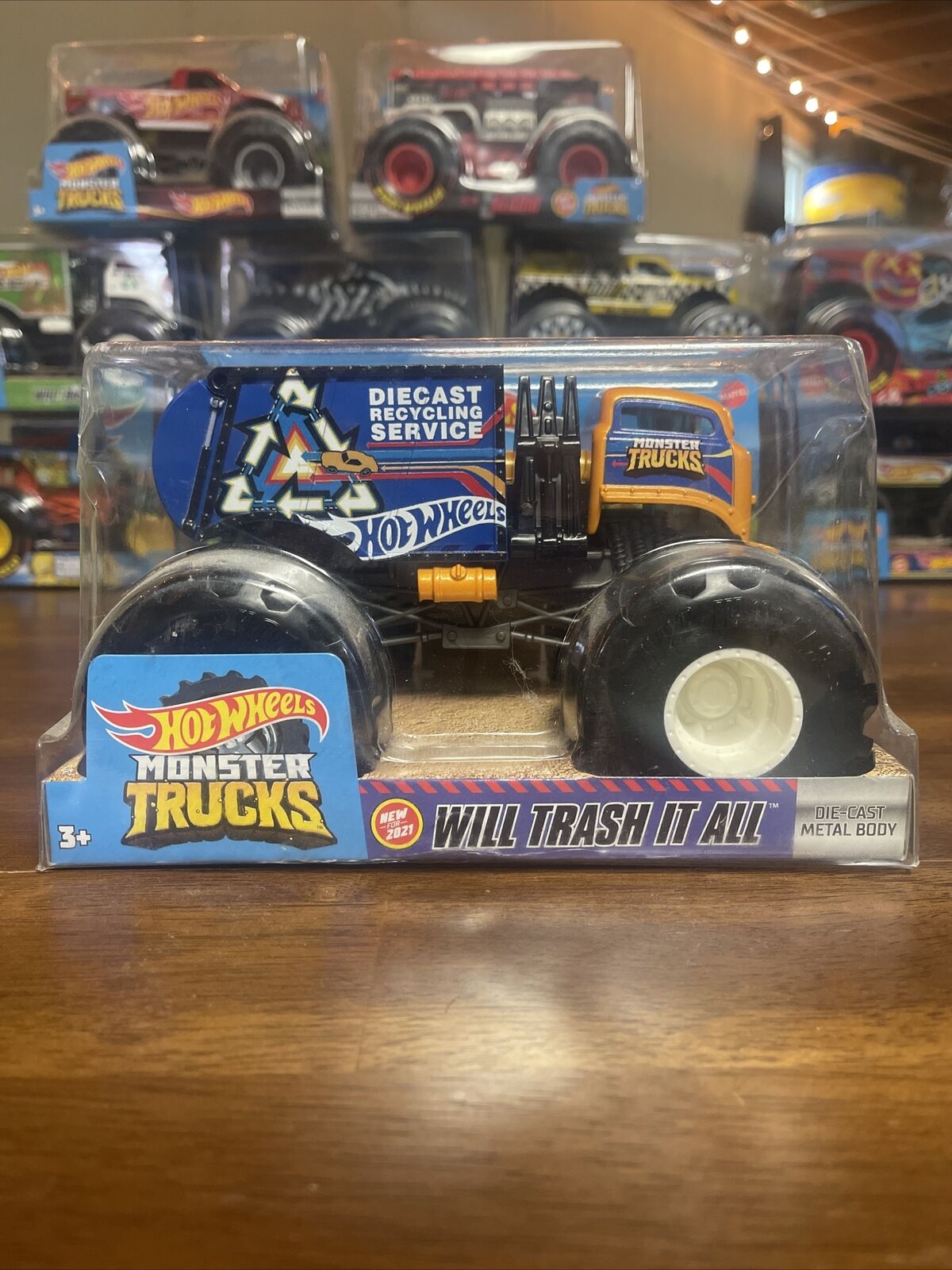 Hot Wheels Monster Trucks Will Trash It All 1:24 Scale Die-Cast