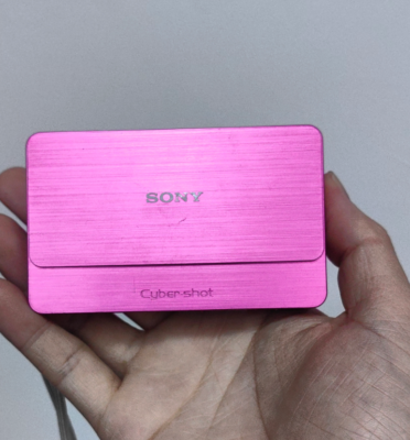 Sony Cyber-shot DSC-T700 10.1MP CCD Vintage Digital Camera -Rare