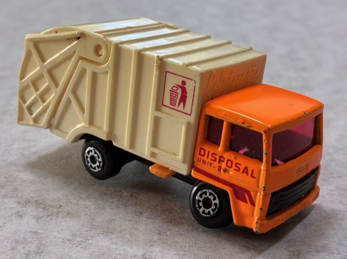 Matchbox Superfast N°37 Skip truck 1976 - Jeux & Jouets