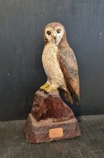 VINTAGE CARVED OWL HAND CRAFTED PAINTED ACR 1967 10"