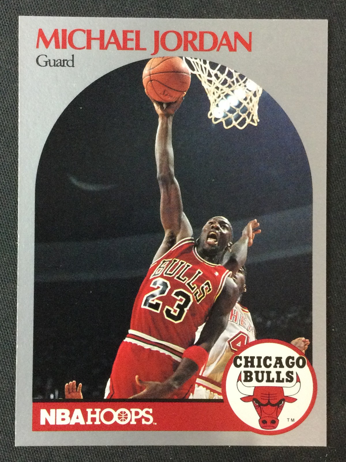 1990-91 Hoops #65 Michael Jordan Chicago Bulls MINT NO RESERVE!