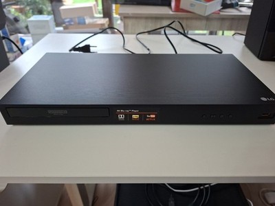 LG UBK90 UHD Blu-ray Player - Schwarz #24