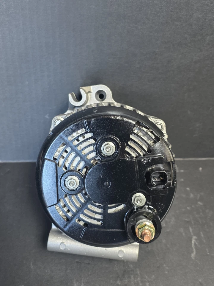 Alternador ProMaster 3500 V6 2014 a 2021 3,6 litros 180 amperios OEM Reman por casa rodante Foto 3 de 4