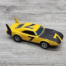 Vtg 1970s HO Slot Car AFX Dodge Charger Yellow Daytona 7 BROKEN REAR SPOILER