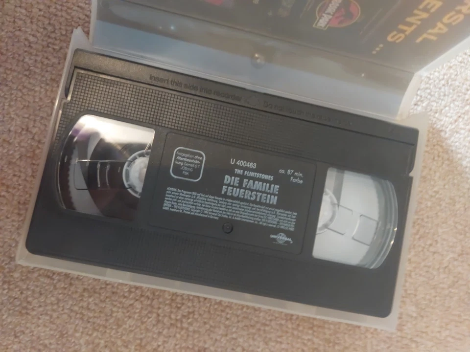 The Flintstones - Die Familie Feuerstein VHS Film B002G5K41M 4010884004632 - Bild 3 von 3