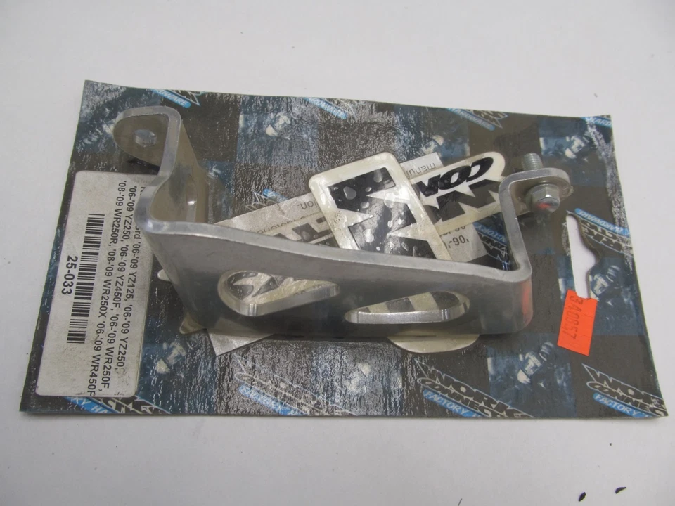 Protector de pinza trasera Yamaha YZ250 YZ 250 2006 Foto 2 de 3