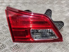 Porte arrière et accessoires Subaru OUTBACK