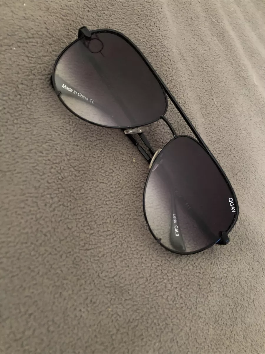 QUAY AUSTRALIA HIGH KEY 111 Black Fade Sunglasses Desi Perkins