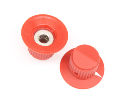 LOT OF 2 R70-3-2 RAYTHEON knob phenolic skirted