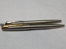 Vintage Pair of Parker Pens, 1 Silver Tone and 1 With Gold Tone Trim. Both Work