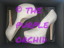    Alice  Olivia LARIMORE Silver Caviar Beaded Platform Pump IDEAL for WEDDING