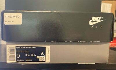 Size 9 - Jordan 11 Retro Low Concord-Bred