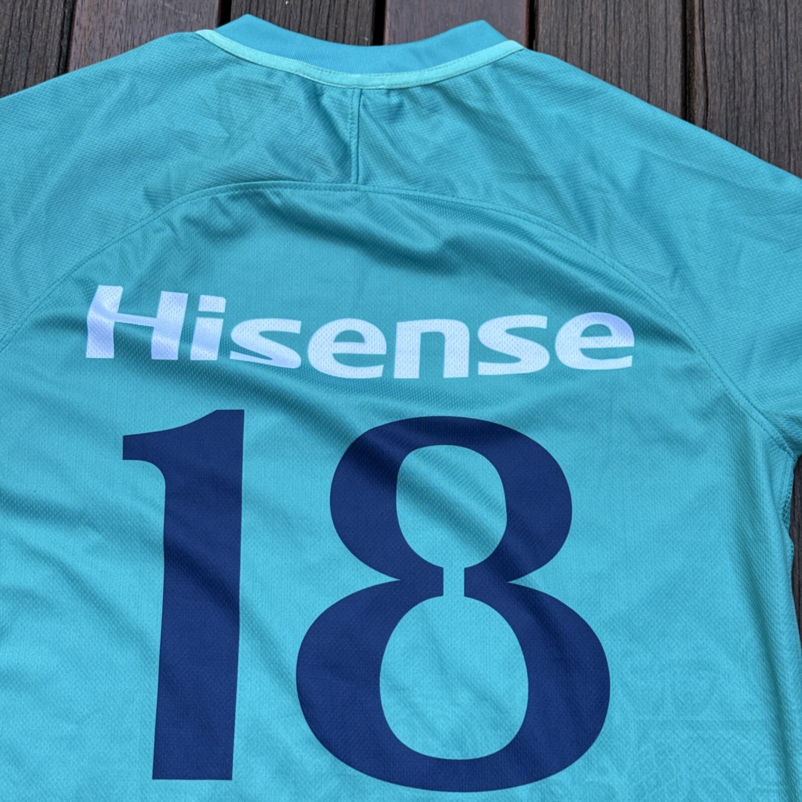 Rare World Cup soccer Jersey Medium Beautiful 2018 blue yellow hisense image 9