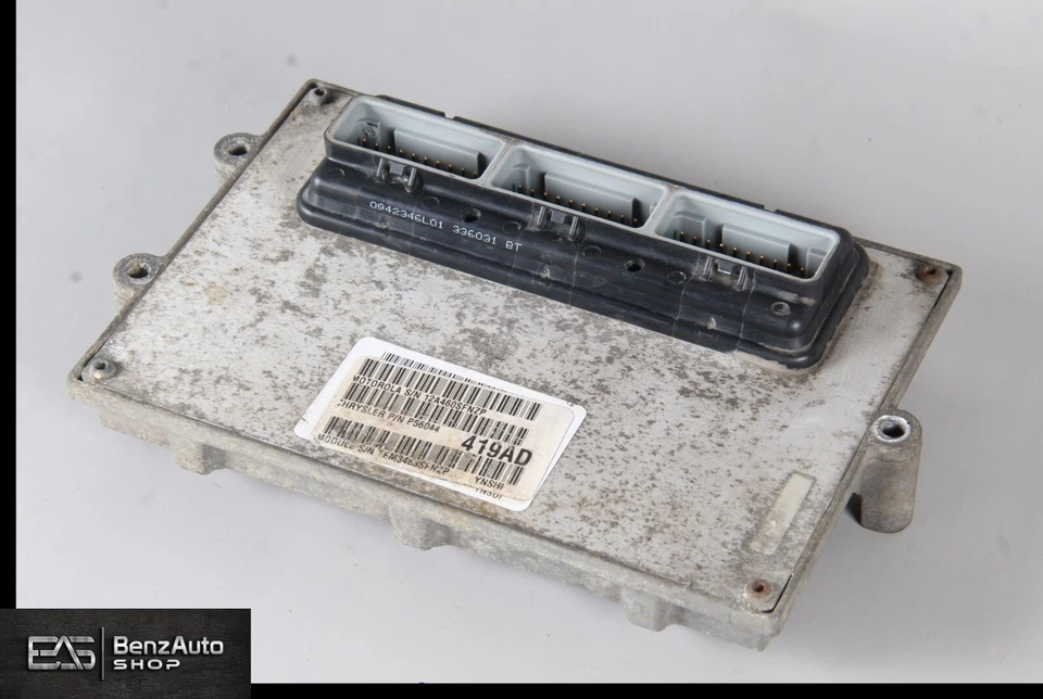 Jeep Wrangler TJ Rubicon 2004 motor 4x4 computador ecu ecm fabricante de equipos originales 56044419AD Foto 2 de 4