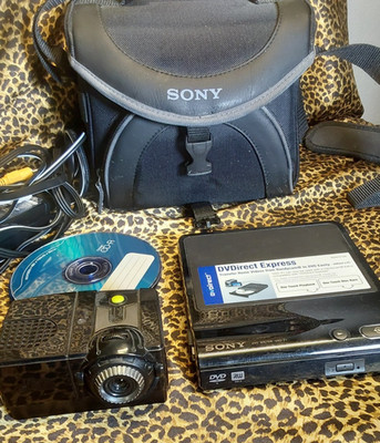 Sony VRD-P1 DVDirect Express Multi-Function DVD Writer for Sony Camcorders