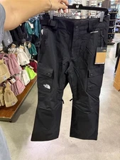 Brand New! The North Face’s Men’s Black Snow pants! Size L