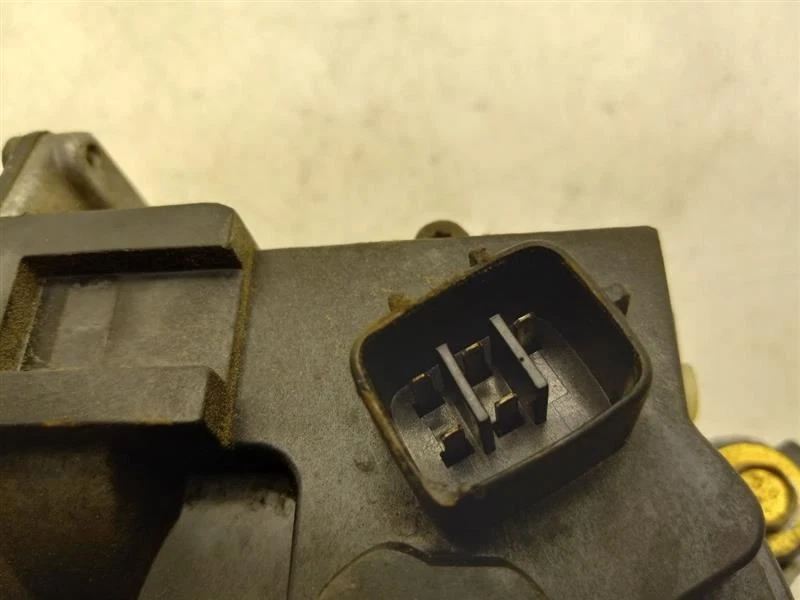 MOTOR LIMPIAPARABRISAS TOYOTA COROLLA DX 93-96 1,8 L  Foto 4 de 4