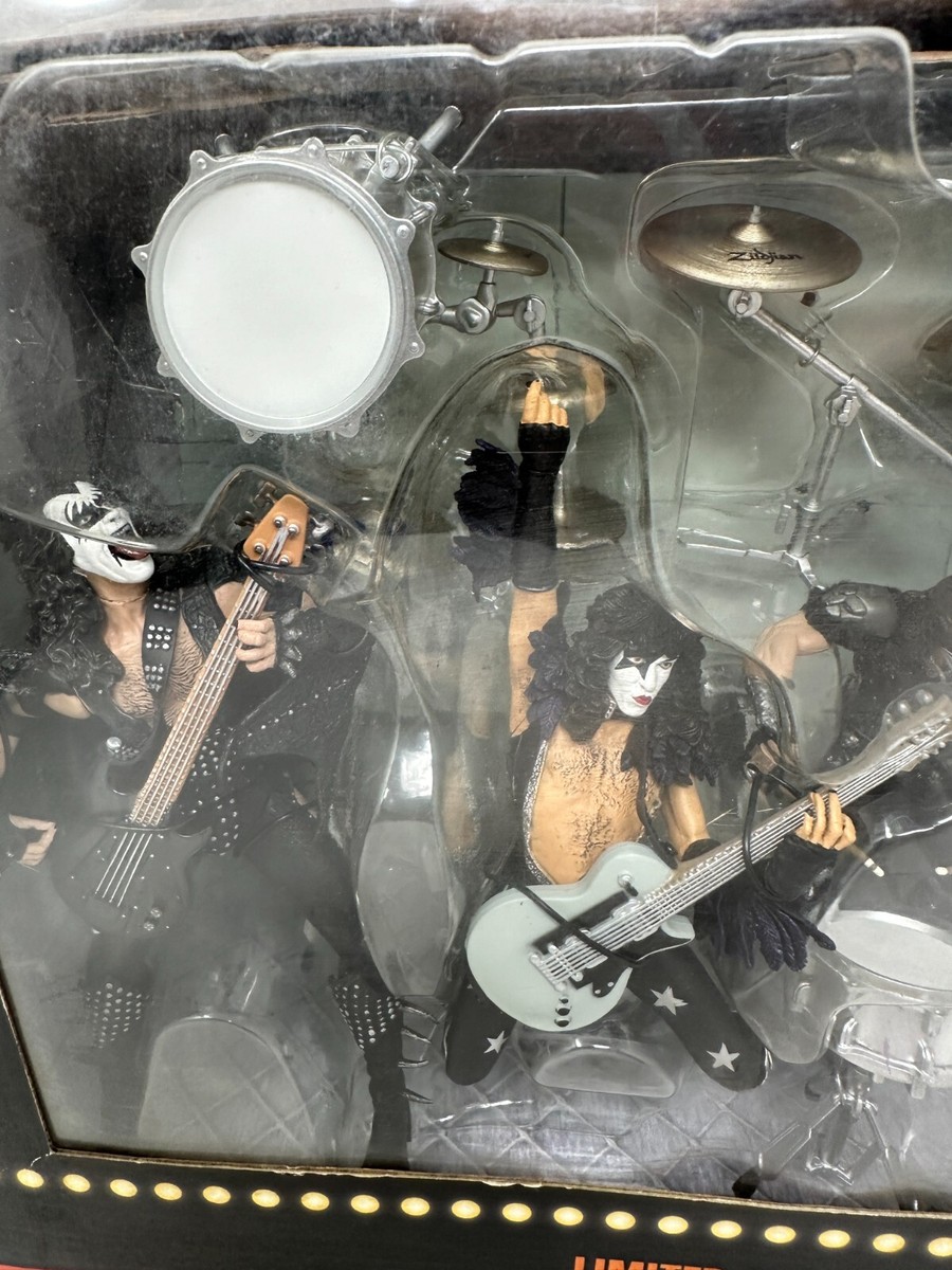 KISS ALIVE Deluxe Box Set Super Stage Figures McFarlane KISS ALIVE Deluxe Box Set Super Stage Figures McFarlane