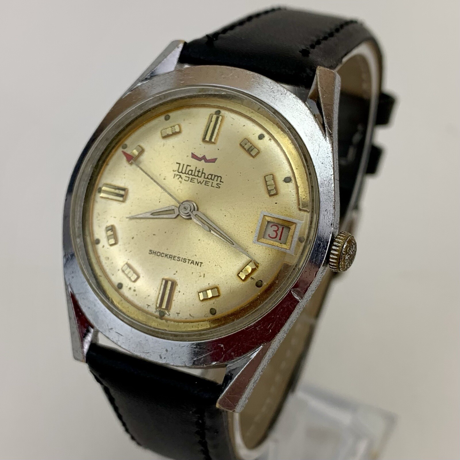 Vintage Waltham Mens Watch 1970’s Date Red Arrow … - image 4