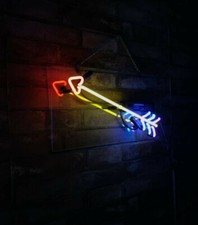 لوحة نيون Arrow Light