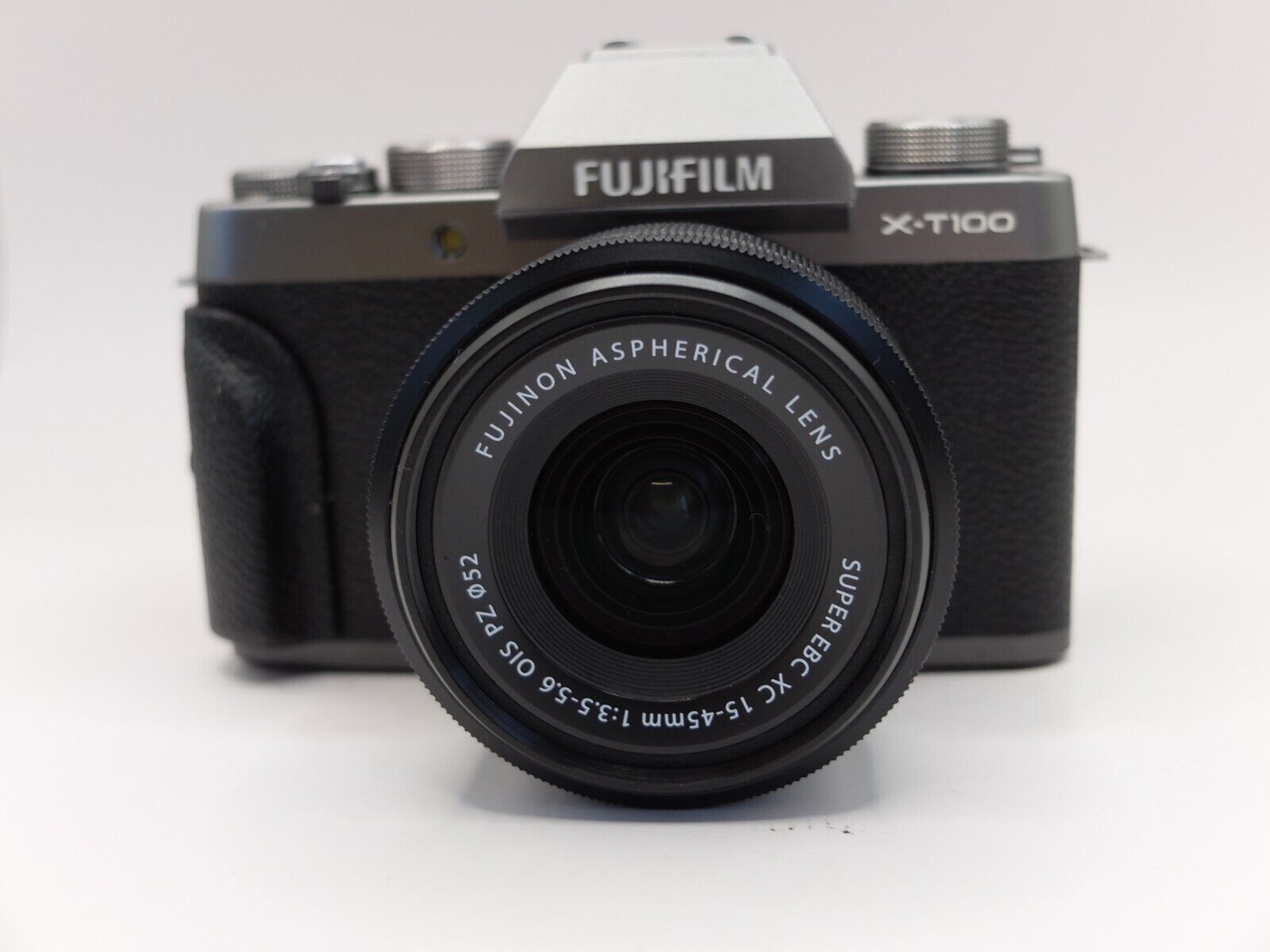 Fujifilm XT100 Mirrorless Digital Camera Lens Kit XC1545mmF3.55.6