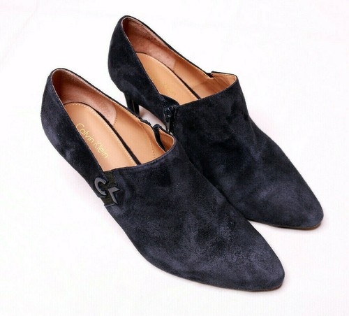 Women's CALVIN KLEIN Navy Blue Joanie Suede Booties sz 9.5 Heels Shoes Boots - Picture 2 of 6