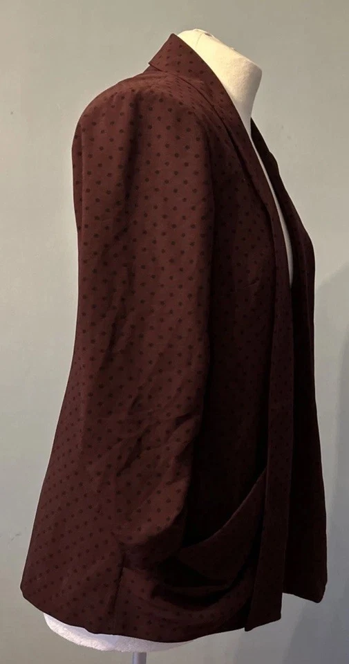 M&S Burgundy Polka Dot Blazer – Size 10 Jacket Fully Lined 3/4 Sleeve - Image 4 of 4