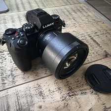 Panasonic Lumix S5D 24.2MP Mirrorless Camera + 50mm f1.8  boxed etc