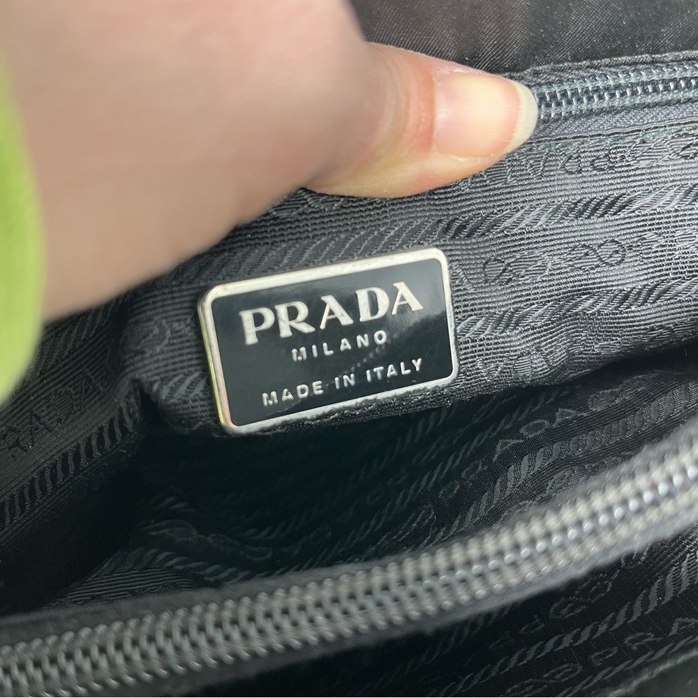 Vintage Prada Black Tessuto Nylon Triangle Logo Shoulder Bag Tote Leather Chain thumbnail 9