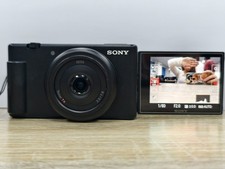 Sony ZV-1F 20.1MP Vlogging Camera - Mint Condition black English Language