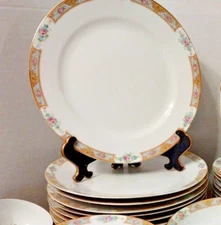 NORITAKE  "The Luzon"  Nippon Japan, Noritake Dinner Plates set of 4, Antique,