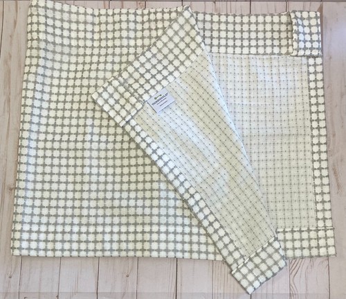 Threshold Light Filtering Gray & White Honeycomb Back Tab Rod Pocket Valance EUC - Picture 4 of 4