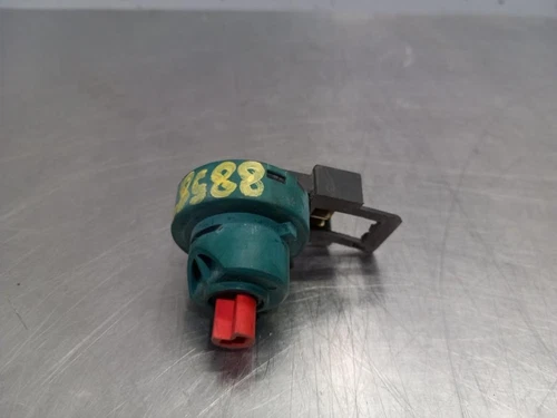 Interruptor para PIAGGIO (VESPA) VESPA S / LX / LXV 50/125 LX 50 885891 - Imagen 1 de 4