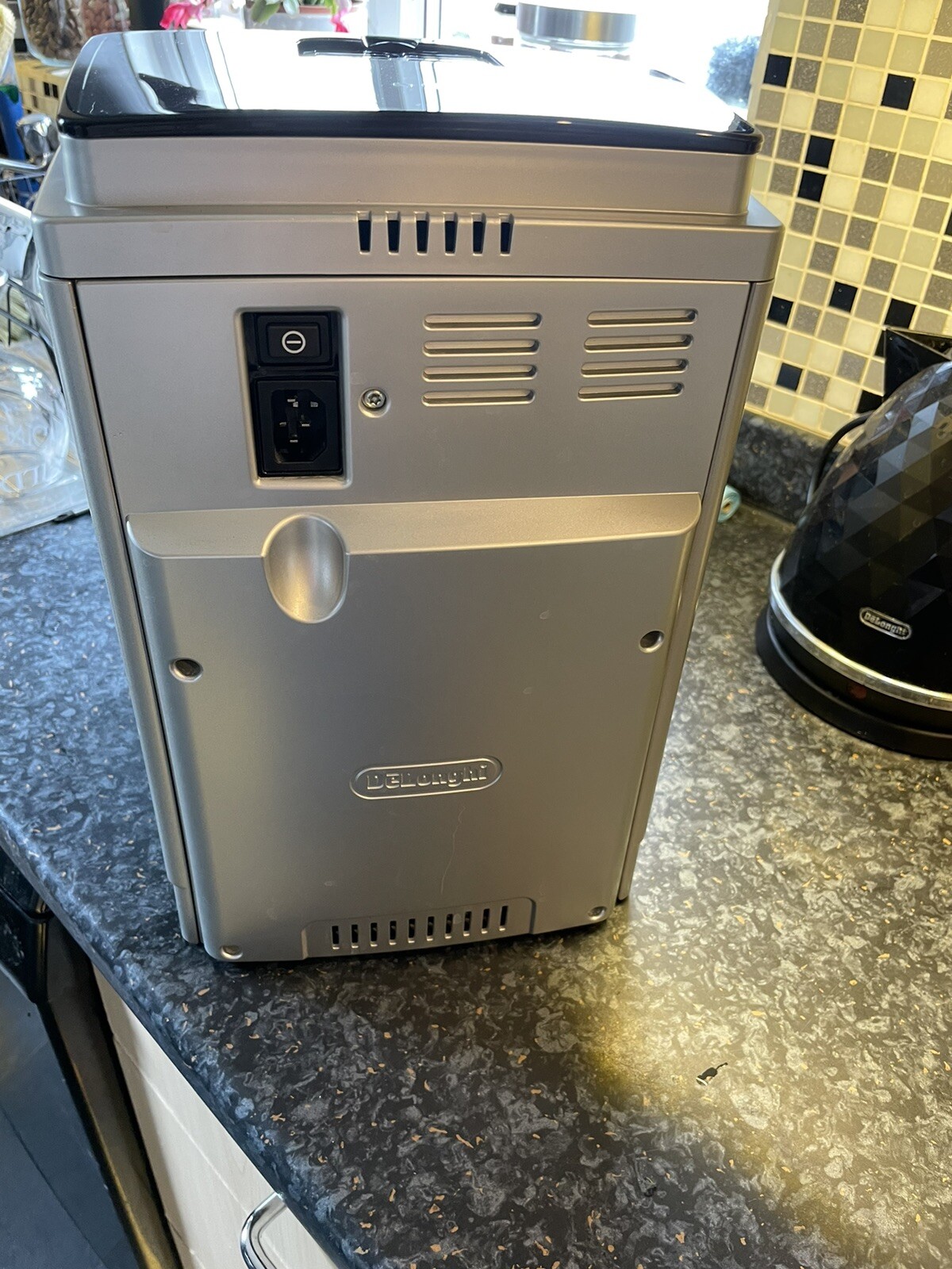 DeLonghi ECAM23.460.S Cappuccino Bean to Cup Coffee Machine Silver