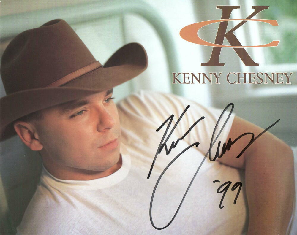Kenny Chesney Wallpaper Kenny Chesney Onstage — free download