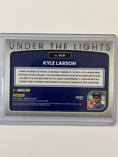 2023 Donruss Kyle Larson Under The Lights Checkers Refractor SP #UL8 NM/Mint - Bild 2 von 2